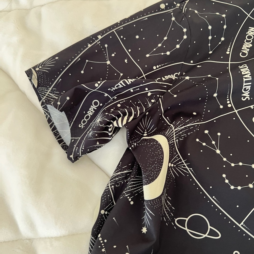 Astrological button down - Picture 2 of 7